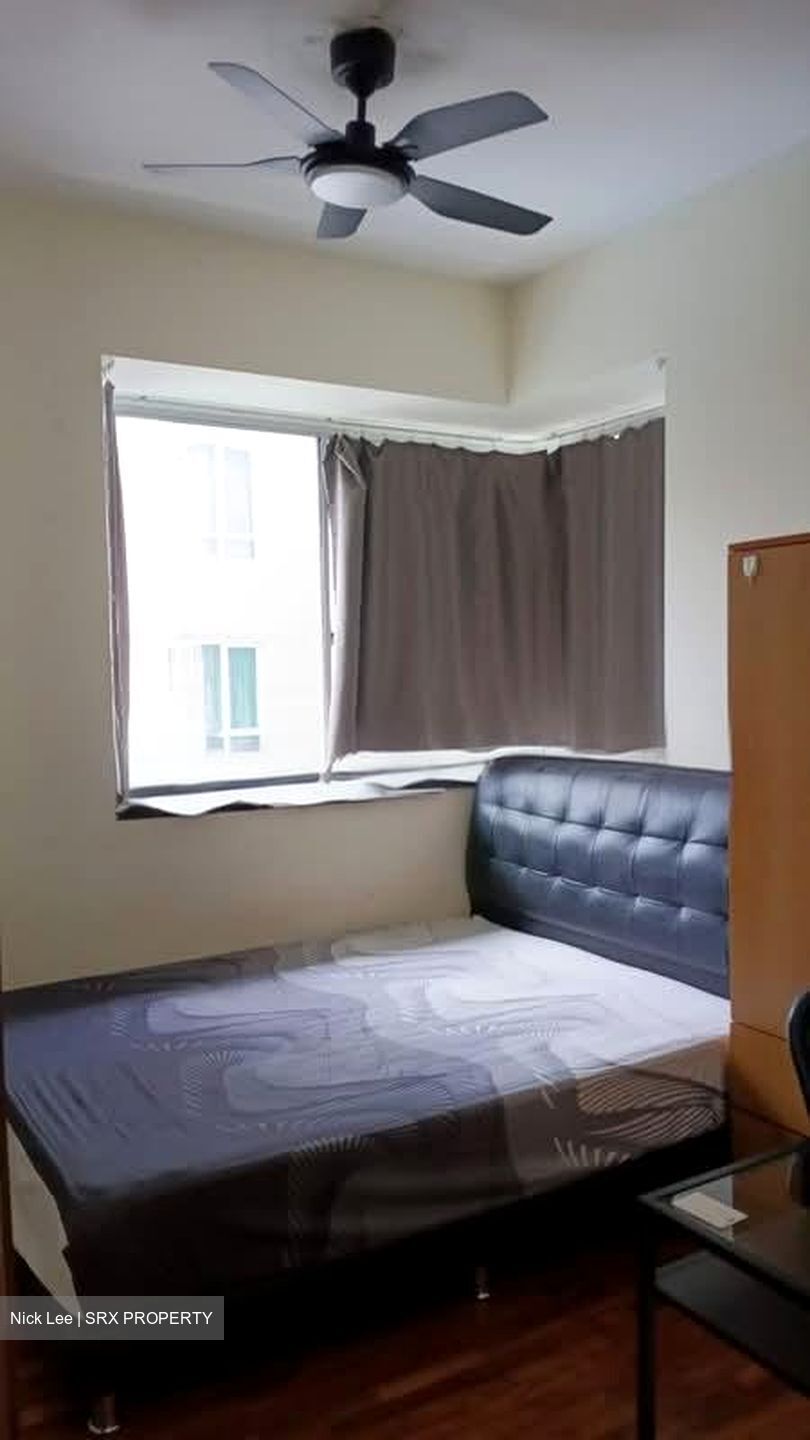 Simsville (D14), Condominium #593128961